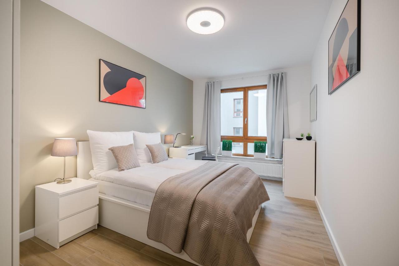 Apartments Kontinuum Gdansk By Renters المظهر الخارجي الصورة