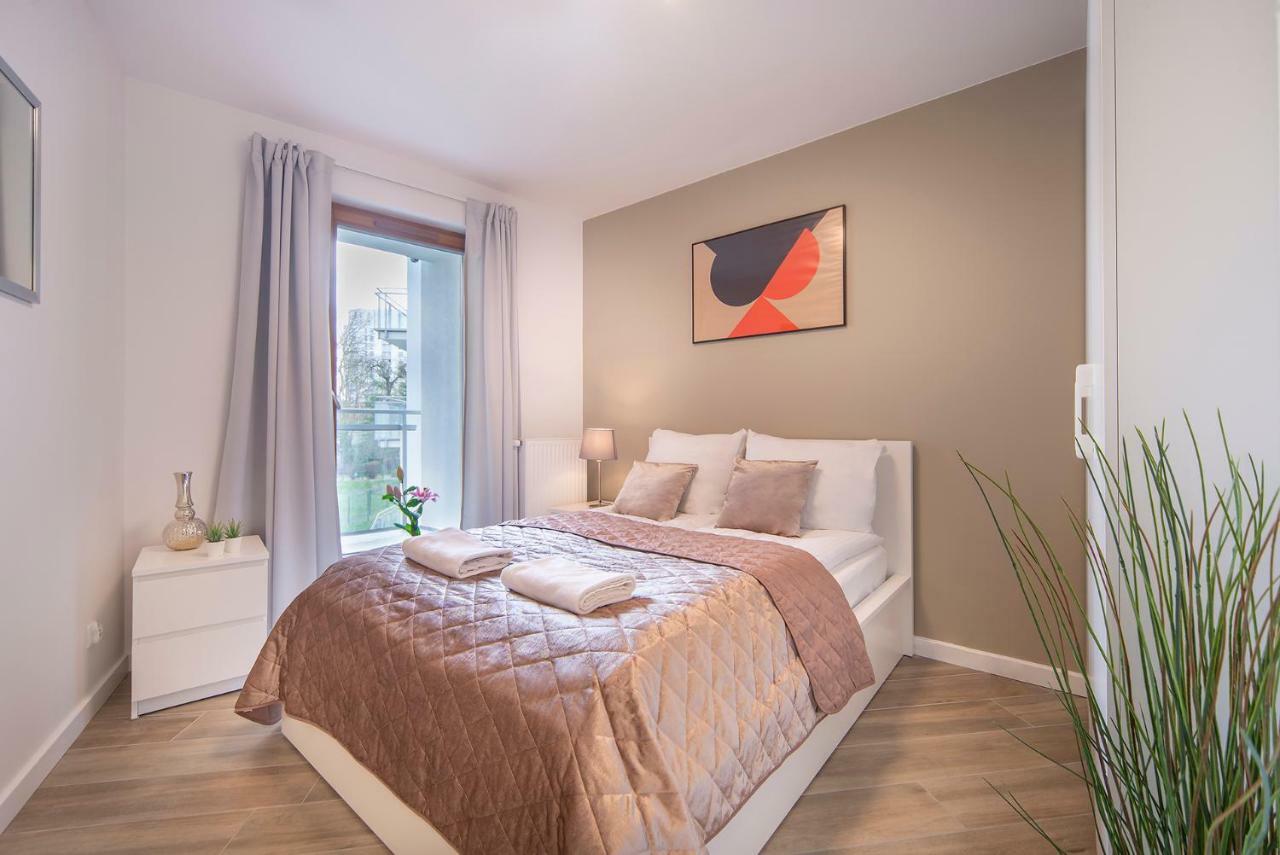 Apartments Kontinuum Gdansk By Renters المظهر الخارجي الصورة