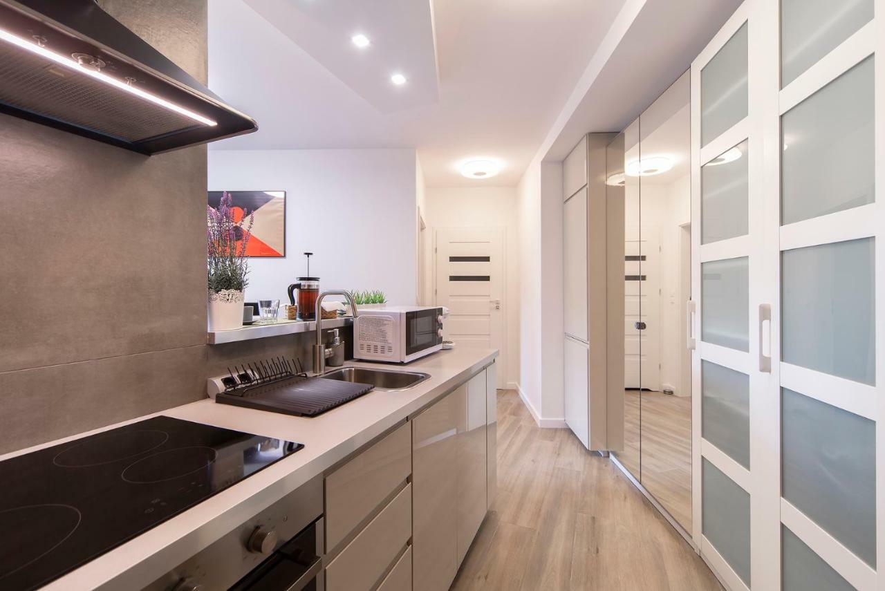 Apartments Kontinuum Gdansk By Renters المظهر الخارجي الصورة