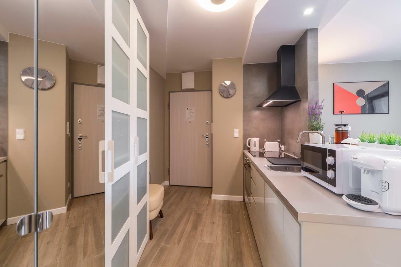 Apartments Kontinuum Gdansk By Renters المظهر الخارجي الصورة